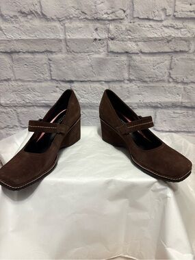 Rockport Waterproof Women’s Brown Suede Mary Jane Wedge Heels Size 5.5